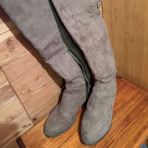 Women's knee boots